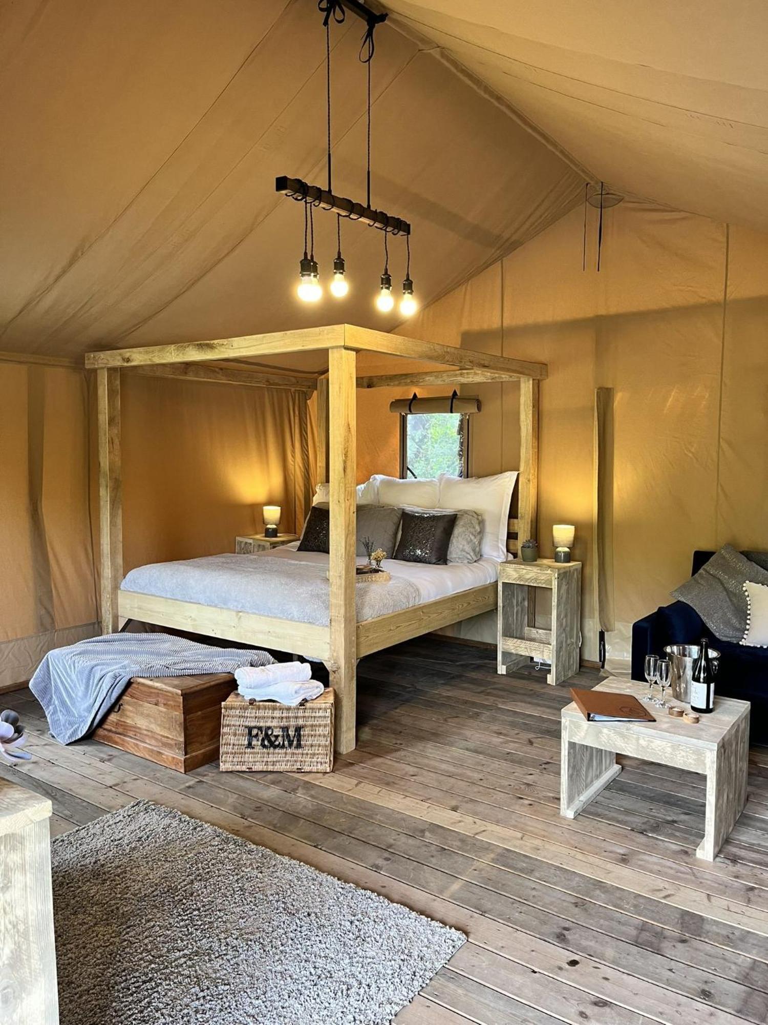Teal Safari Tent Droitwich Eksteriør billede